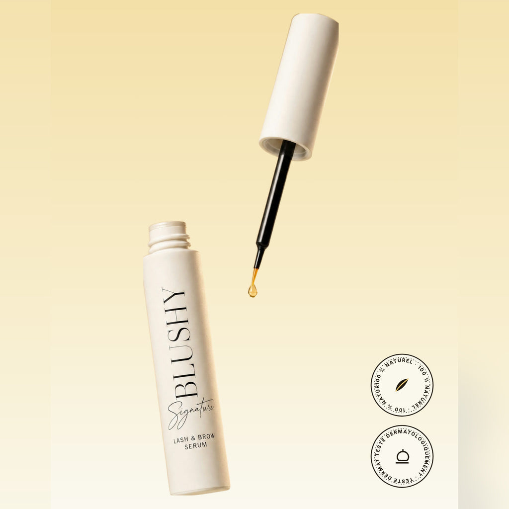 Sérum cils et sourcils Blushy Signature, cure 1 mois, flacon ouvert, format carré